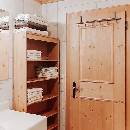 In A Quiet Location On The Outskirts Of Appartement
