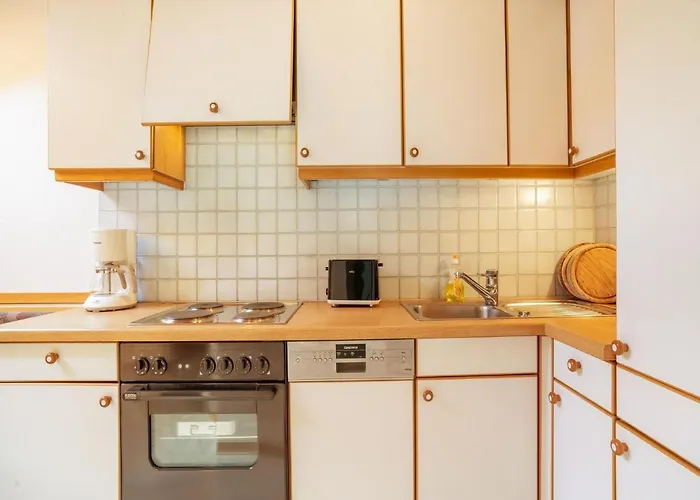 In Near Slopes * Mittersill